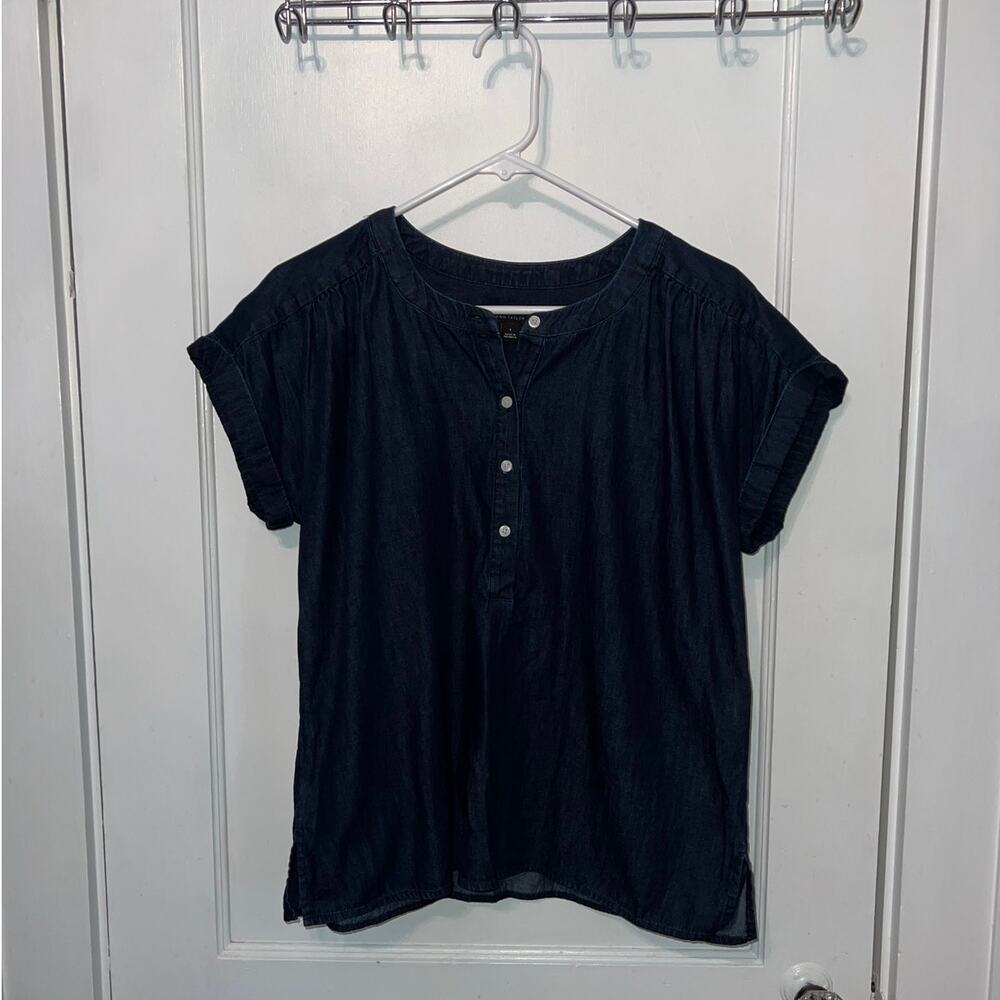 Ann Taylor Women's Denim Short Sleeve Button Up Blouse size S
